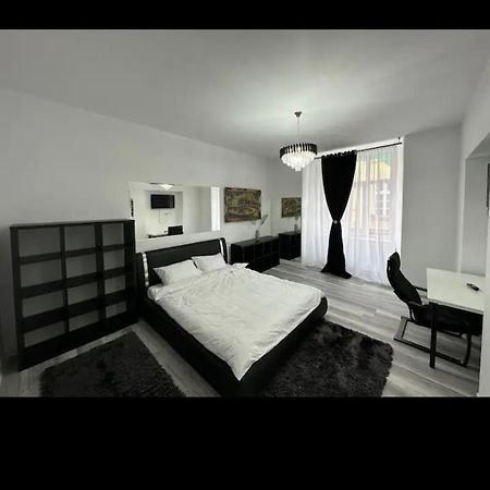 Piata Libertatii Apartament 1 Room تيميشورا المظهر الخارجي الصورة